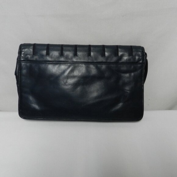 Anne Klein Calderon Vintage Quilted Leather Embroider Shoulder Bag Purse Clutch - Picture 5 of 15